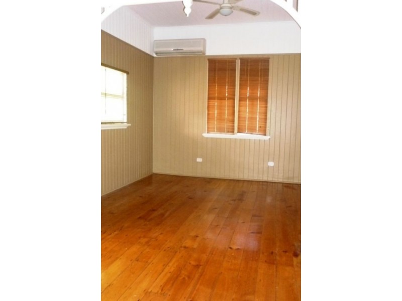 72 Birdwood Road, Holland Park West QLD 4121