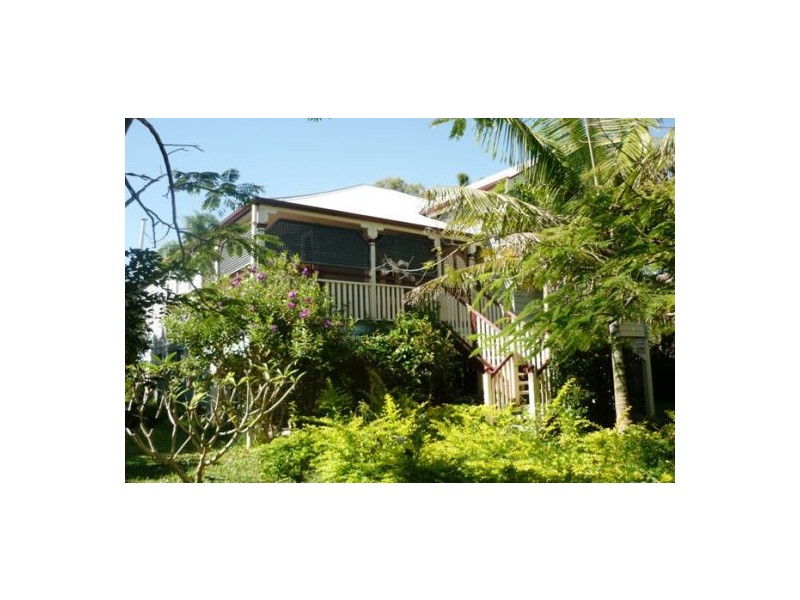 72 Birdwood Road, Holland Park West QLD 4121