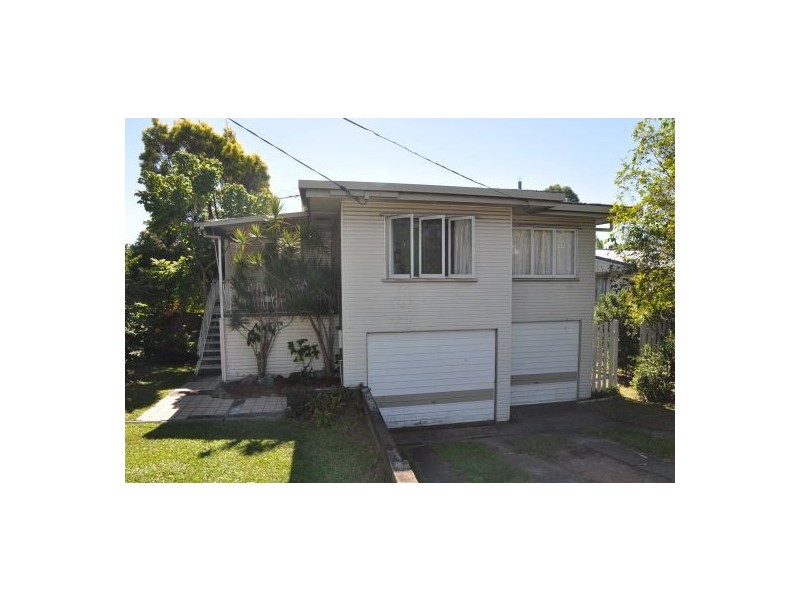 220 Dawson Road, Wishart QLD 4122