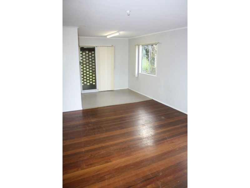 63 Hannam St, Wynnum QLD 4178