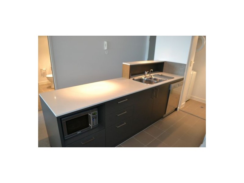 815/43 Hercules Street, Hamilton QLD 4007