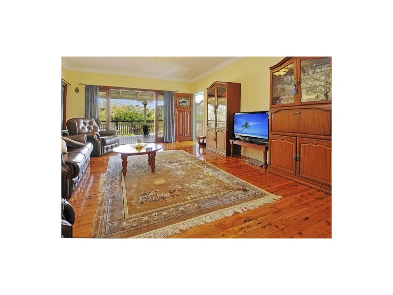 118 Layard Street, Holland Park QLD 4121