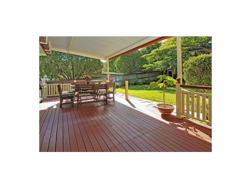 118 Layard Street, Holland Park QLD 4121