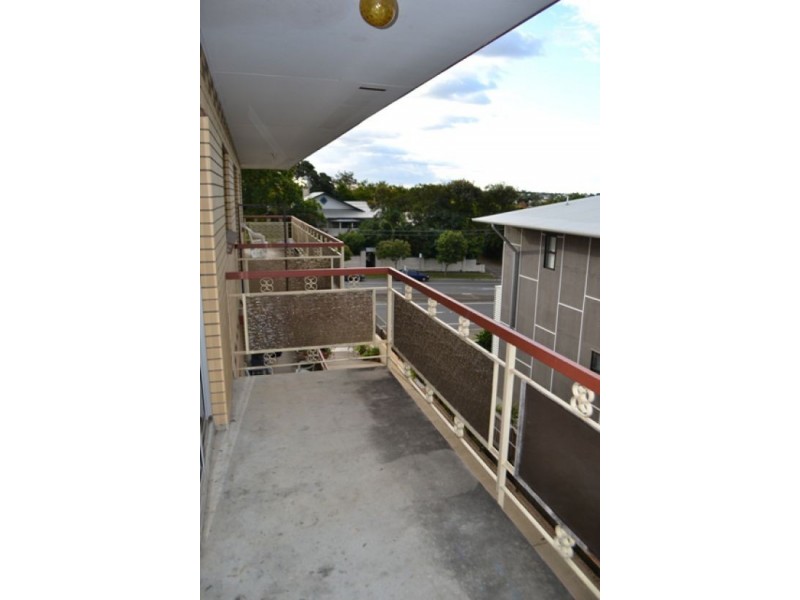 4-381 Old Cleveland Road, Coorparoo QLD 4151