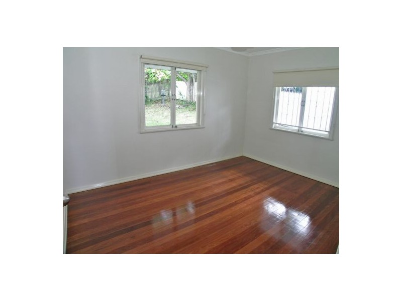 10 Blackpool Street, Mount Gravatt East QLD 4122