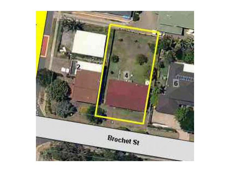 4 Brochet St, Mansfield QLD 4122