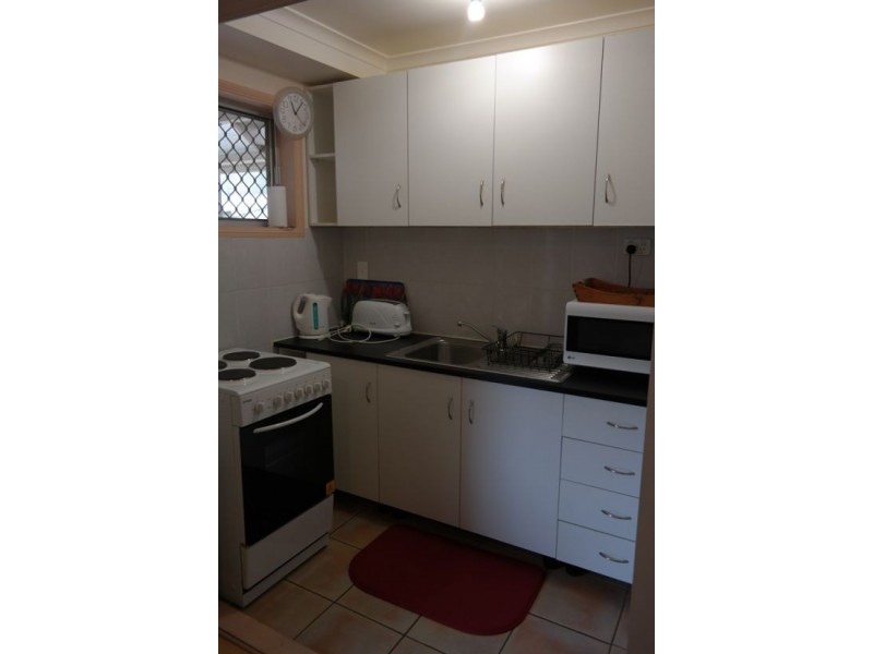 81b Gladstone Street, Coorparoo QLD 4151