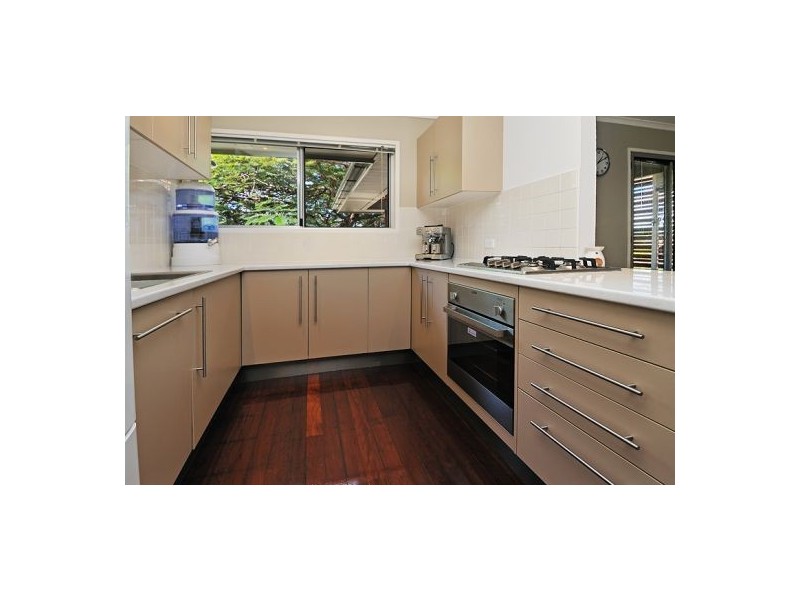 50 Whitworth Rd, Cannon Hill QLD 4170
