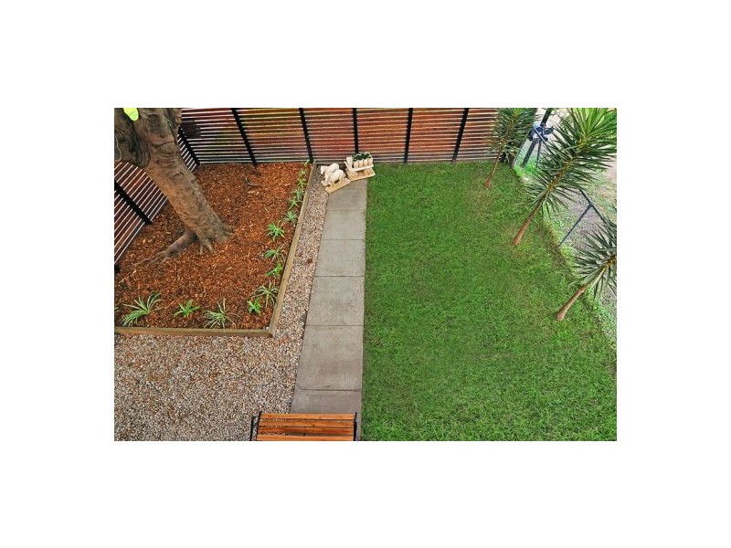 50 Whitworth Rd, Cannon Hill QLD 4170