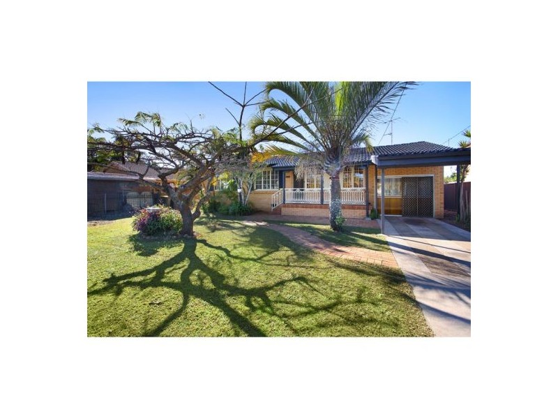 25 Shirland Street, Macgregor QLD 4109