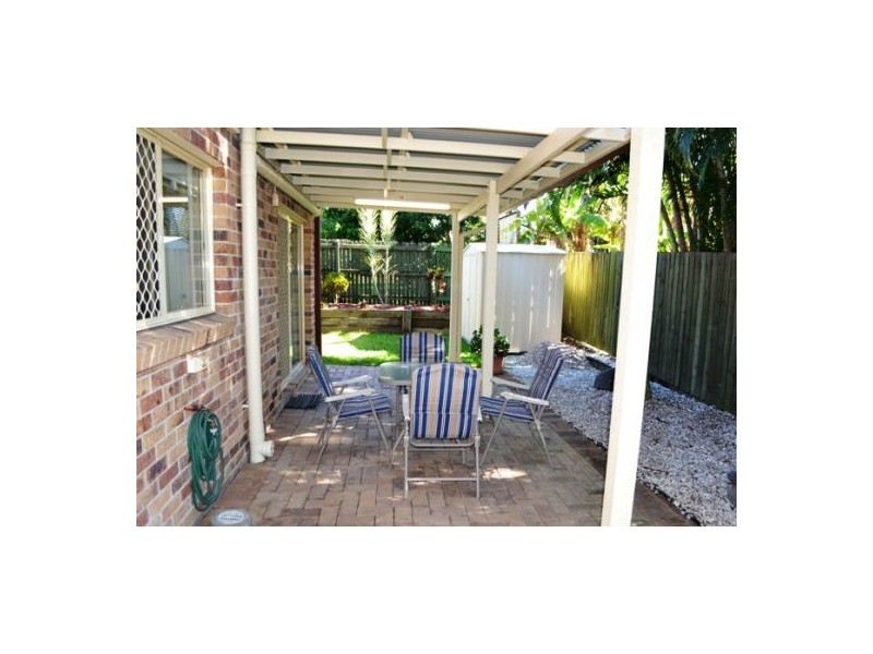 3-9 Nicholson Street, Greenslopes QLD 4120