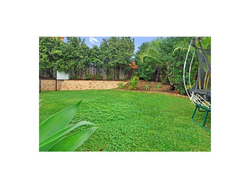 10 Arncliffe Cl, Carindale QLD 4152