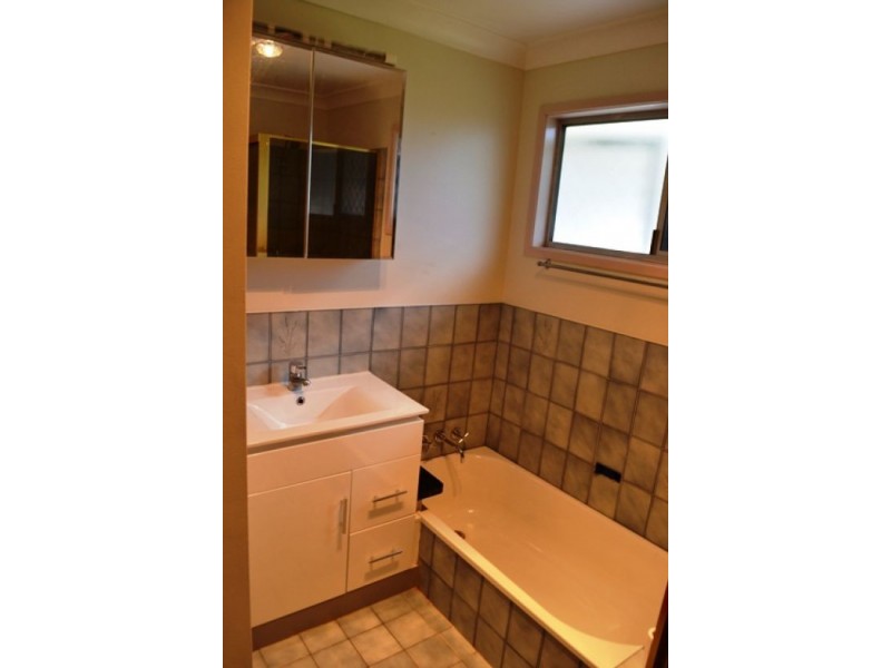 12 Golf Links Road, Rocklea QLD 4106