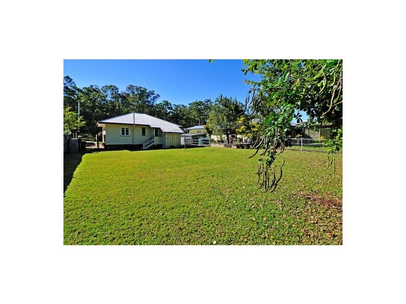 21 Amethyst St, Holland Park QLD 4121