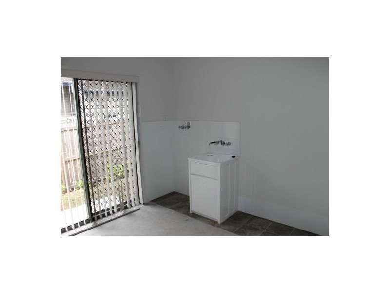 108 Cameron Pde, Wynnum QLD 4178