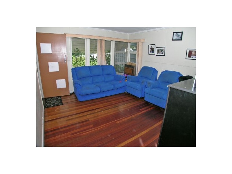 16 Mayfair Street, Carina QLD 4152