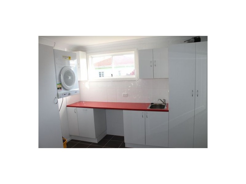 1 Binya Street, Holland Park QLD 4121