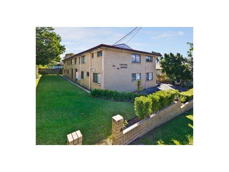 4 11 Galway Street, Greenslopes QLD 4120