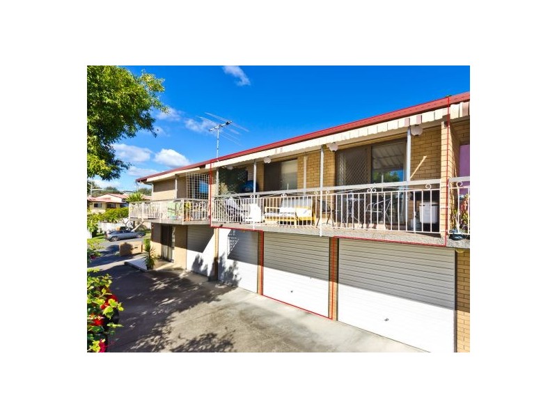 4 11 Galway Street, Greenslopes QLD 4120