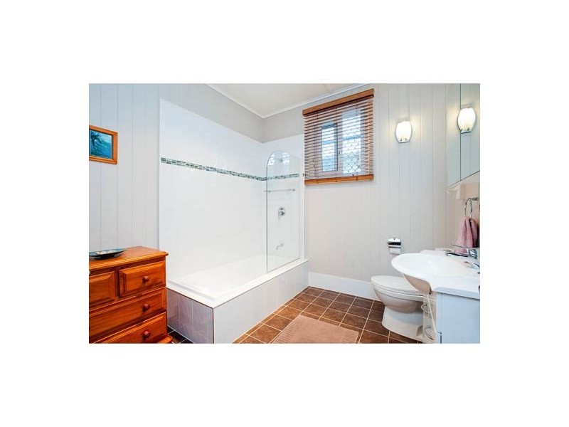 63 Perkins Street, Upper Mount Gravatt QLD 4122