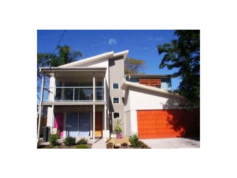 11 Jackson Street, Hamilton QLD 4007