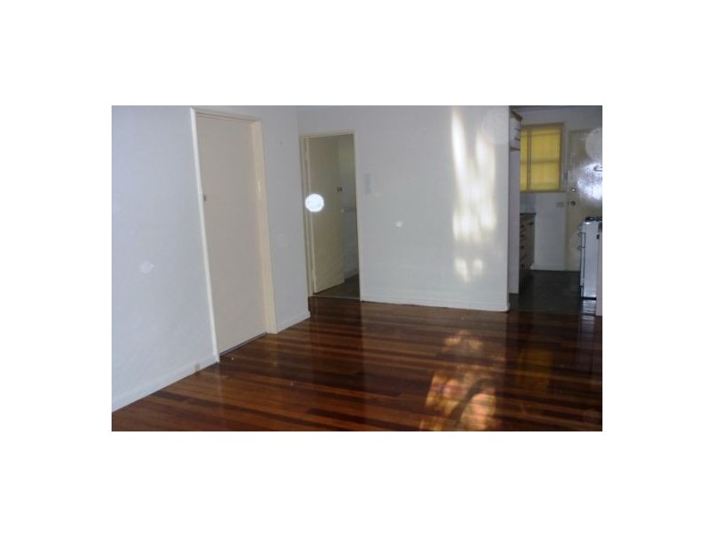 4/108 Bromley Street, Kangaroo Point QLD 4169