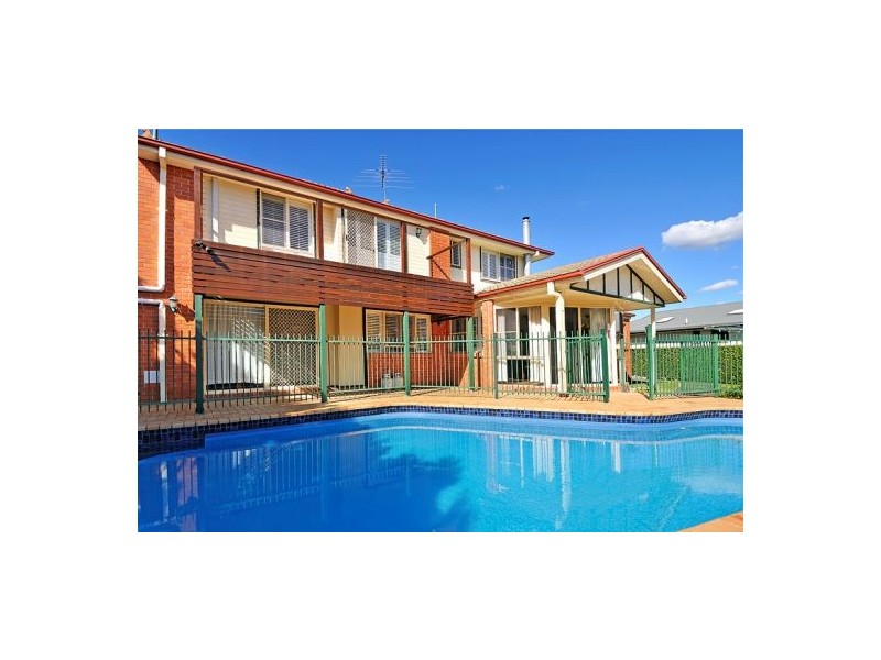 58 Piccadilly Pl, Carindale QLD 4152