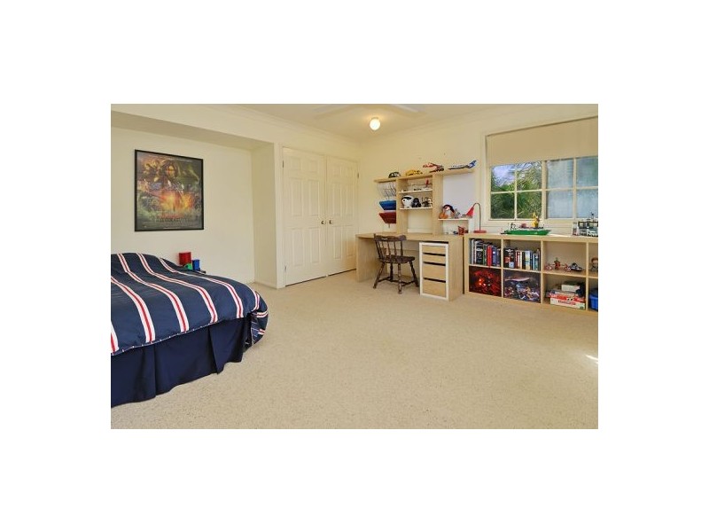 58 Piccadilly Pl, Carindale QLD 4152