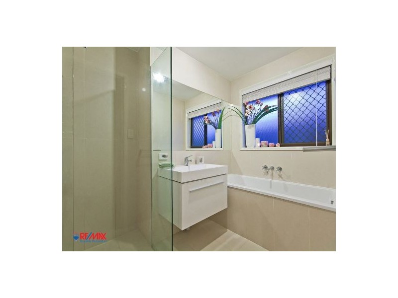 656 Main Road, Wellington Point QLD 4160