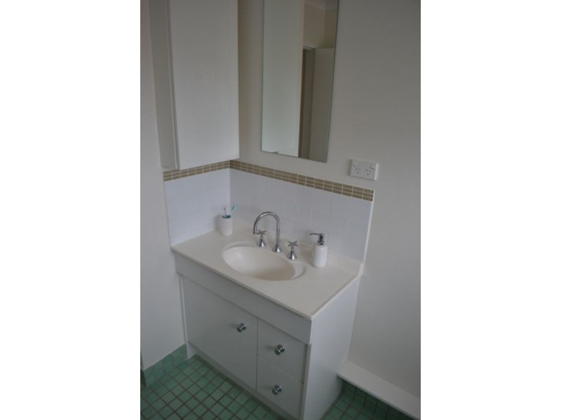 2/54 Mansfield Street, Coorparoo QLD 4151