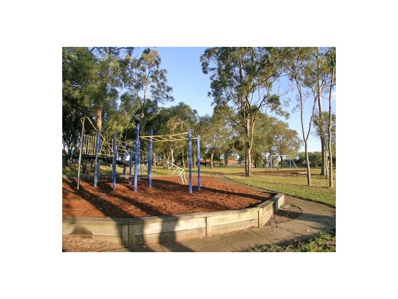 75 Torquay Crescent, Tingalpa QLD 4173