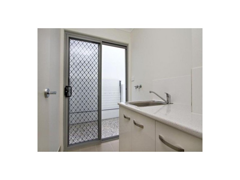 3-36 Brooks Street, Camp Hill QLD 4152