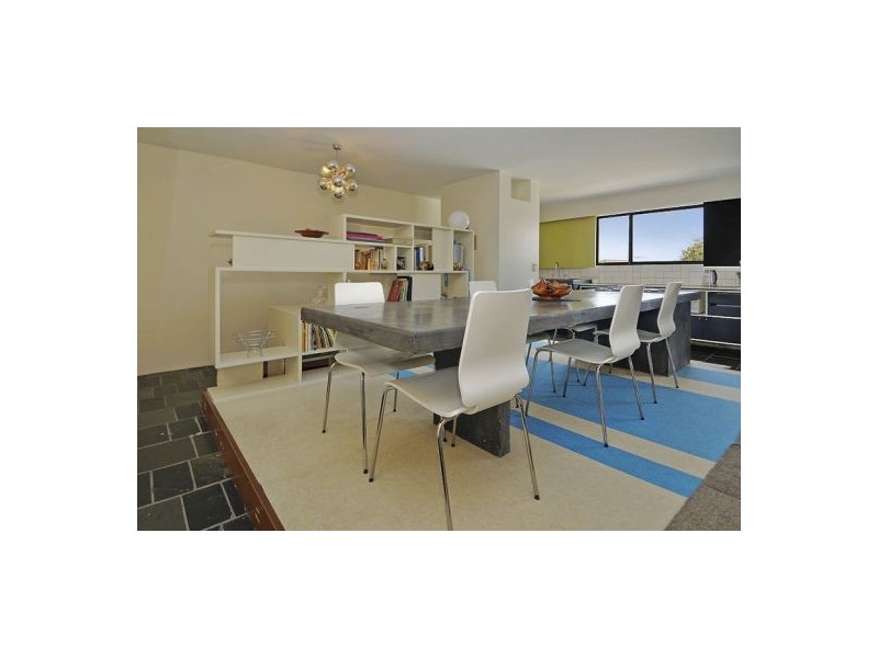 9 / 4 Sheehan Street, Milton QLD 4064