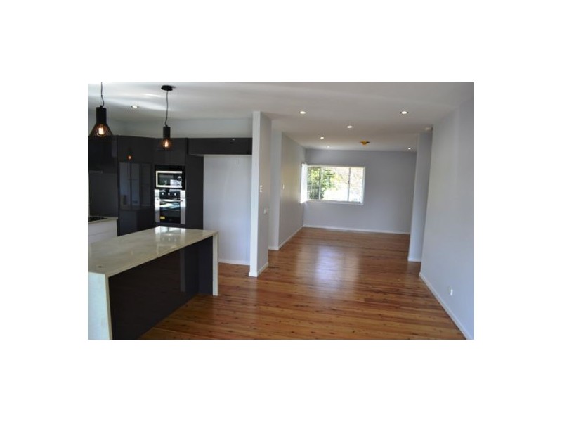 24 Malthus Street, Carina QLD 4152