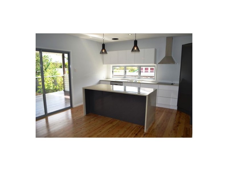 24 Malthus Street, Carina QLD 4152