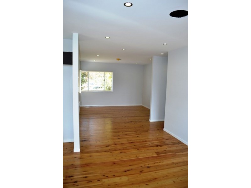 24 Malthus Street, Carina QLD 4152