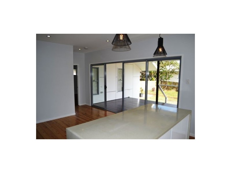 24 Malthus Street, Carina QLD 4152