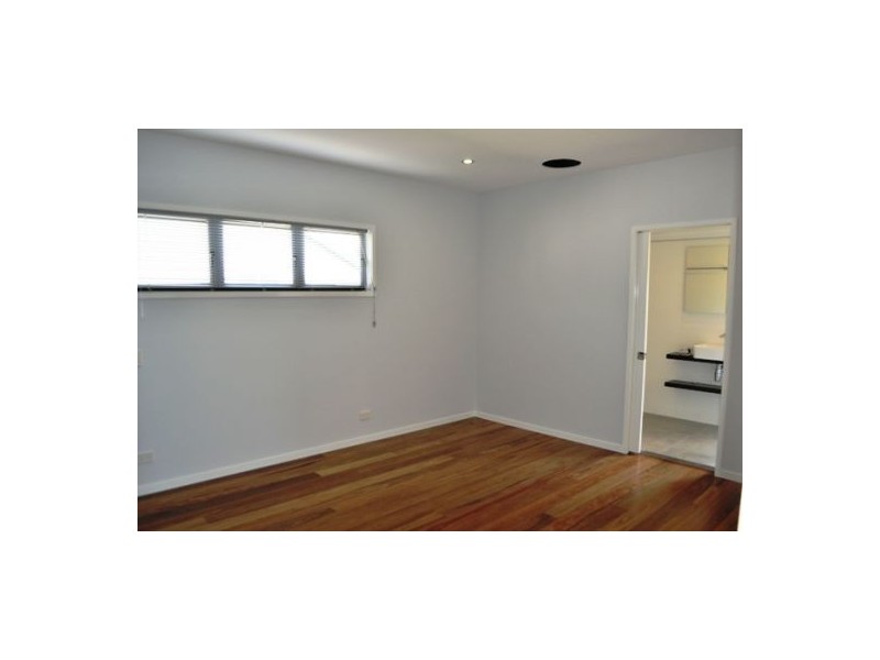 24 Malthus Street, Carina QLD 4152