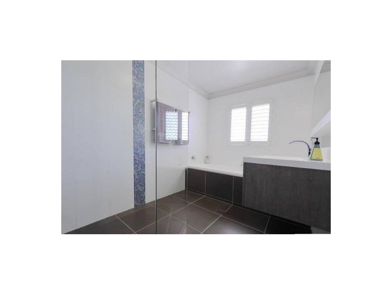 41 Almavale Street, Carindale QLD 4152