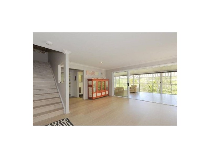 41 Almavale Street, Carindale QLD 4152