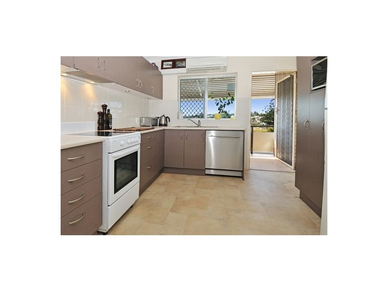 5/6 Mclay St, Coorparoo QLD 4151