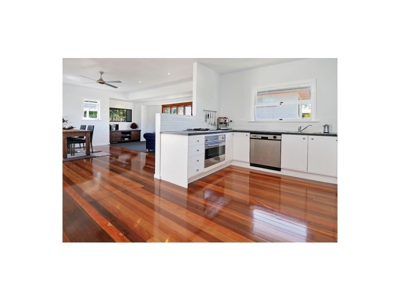 94 Newnham Road, Mount Gravatt East QLD 4122