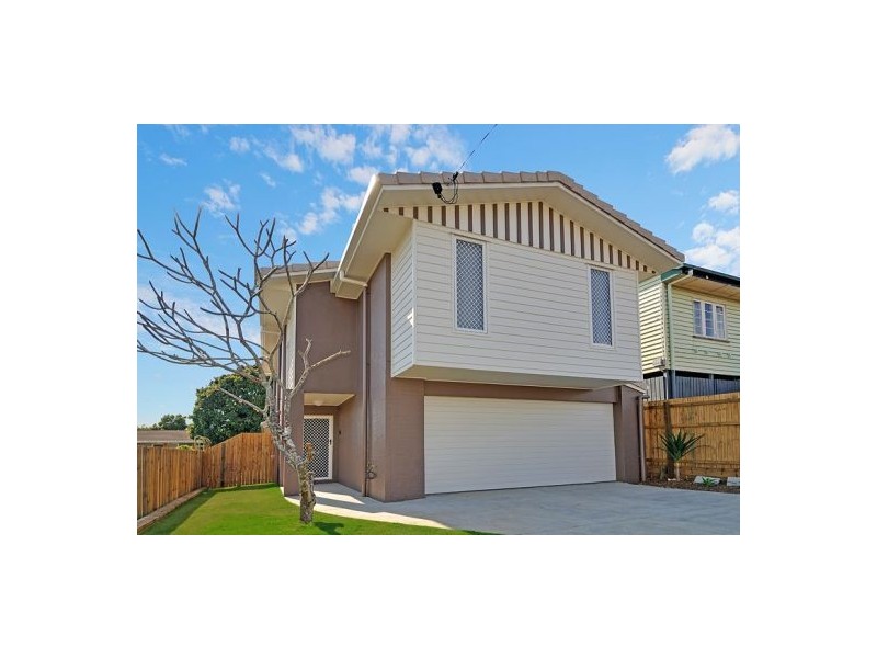 72 Holland Road, Holland Park QLD 4121