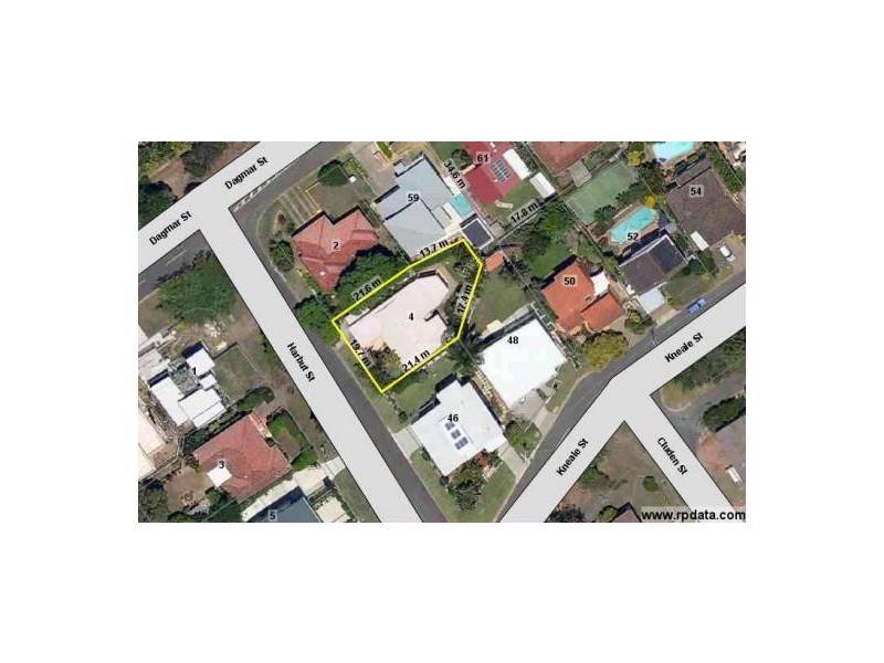 4 Harbut Street, Holland Park West QLD 4121