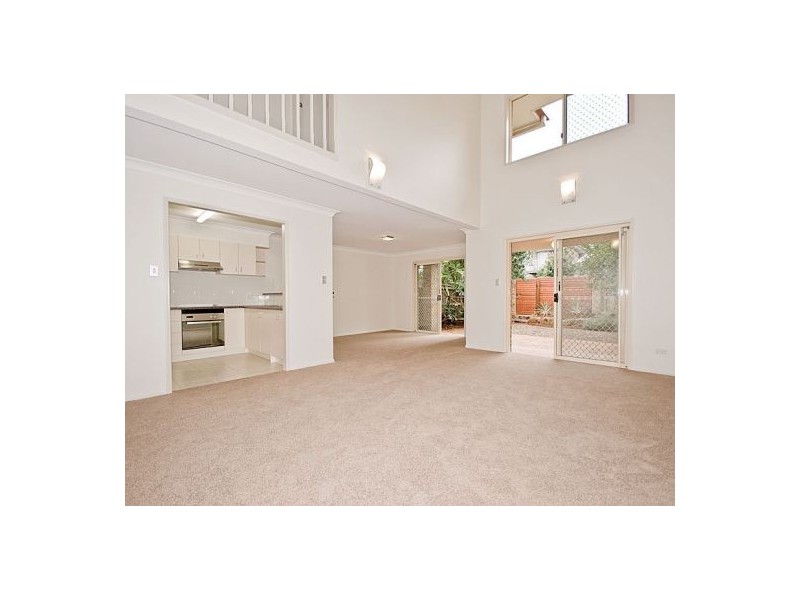 4 / 118 Chester Rd, Annerley QLD 4103