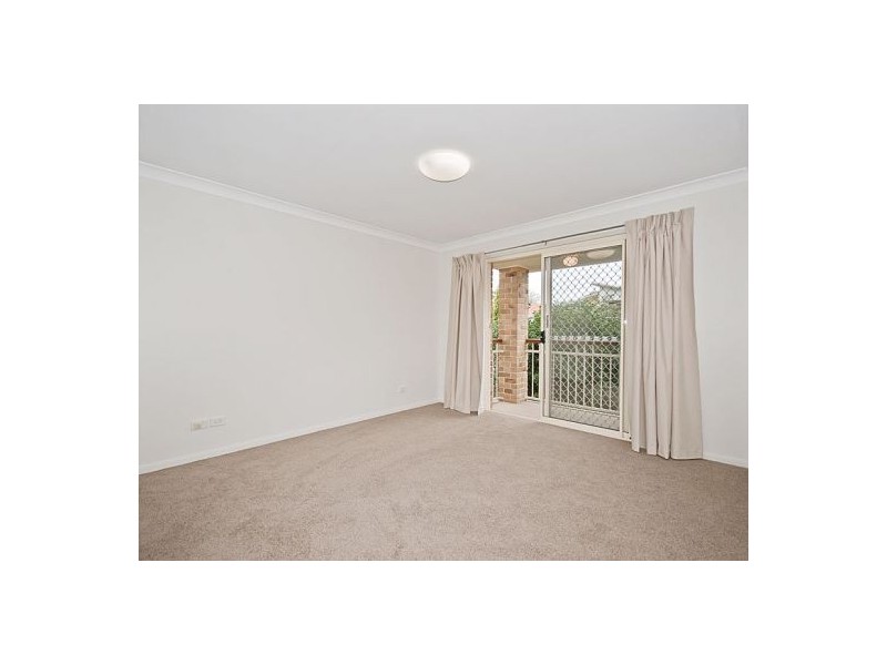 4 / 118 Chester Rd, Annerley QLD 4103