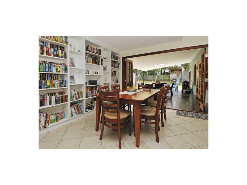 37 Kuring-gai Avenue, Tarragindi QLD 4121