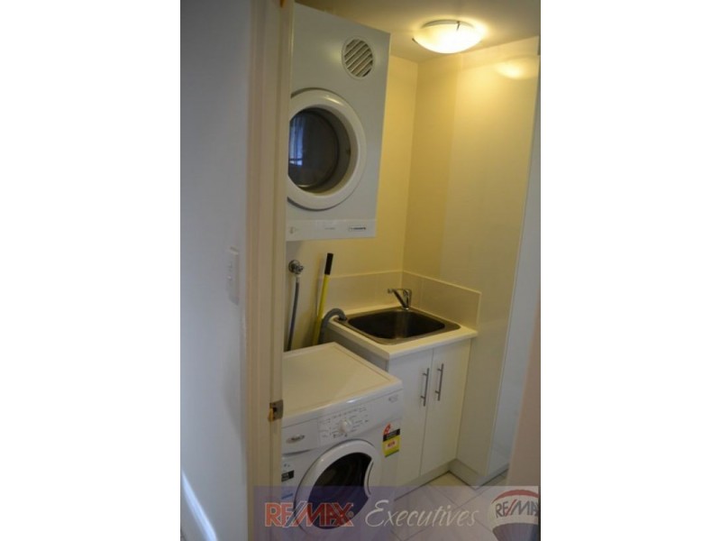 4/30 Sanders Street, Upper Mount Gravatt QLD 4122