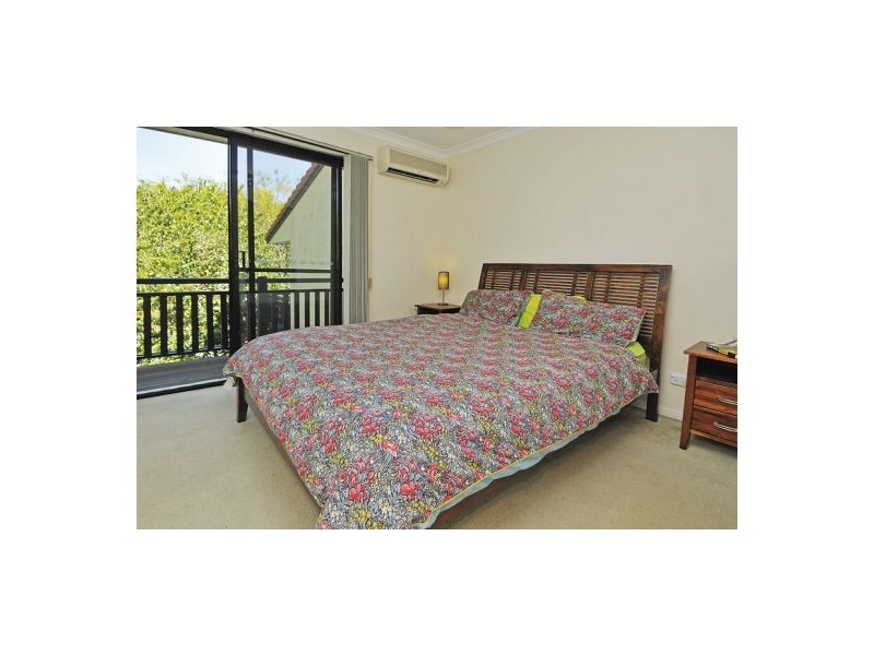 34–56 Rise St, Mount Gravatt East QLD 4122