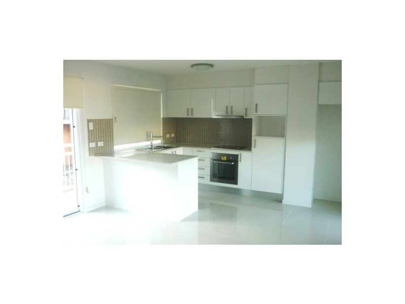 4/679 Wynnum Rd, Morningside QLD 4170